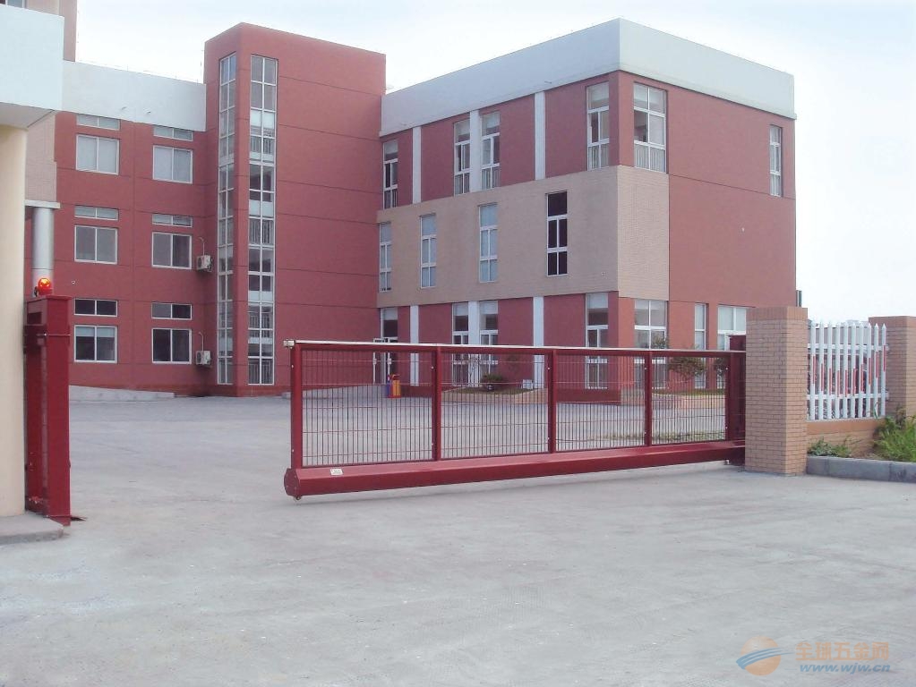 【分享】石家庄电动门工作原理简q?应用范围很广